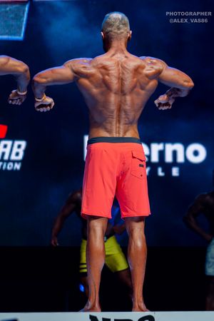 MEN'S PHYSIQUE +179
